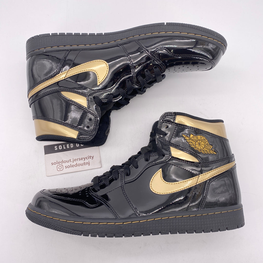 Air Jordan 1 Retro High OG "Black Metallic Gold" 2020 Used Size 11.5