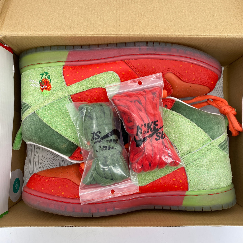 Nike SB Dunk High "Strawberry Cough" 2021 Used Size 10.5