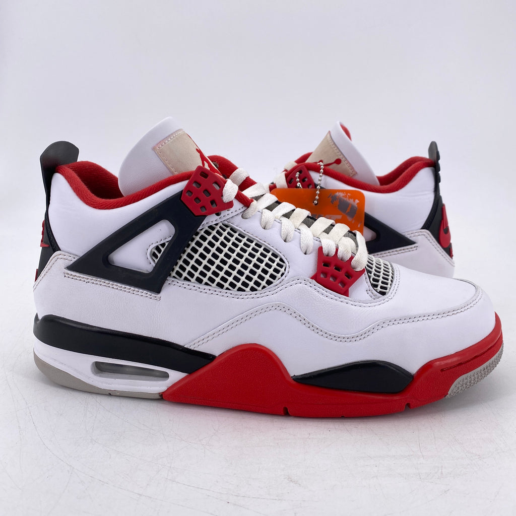 Air Jordan 4 Retro "Fire Red" 2020 Used Size 9