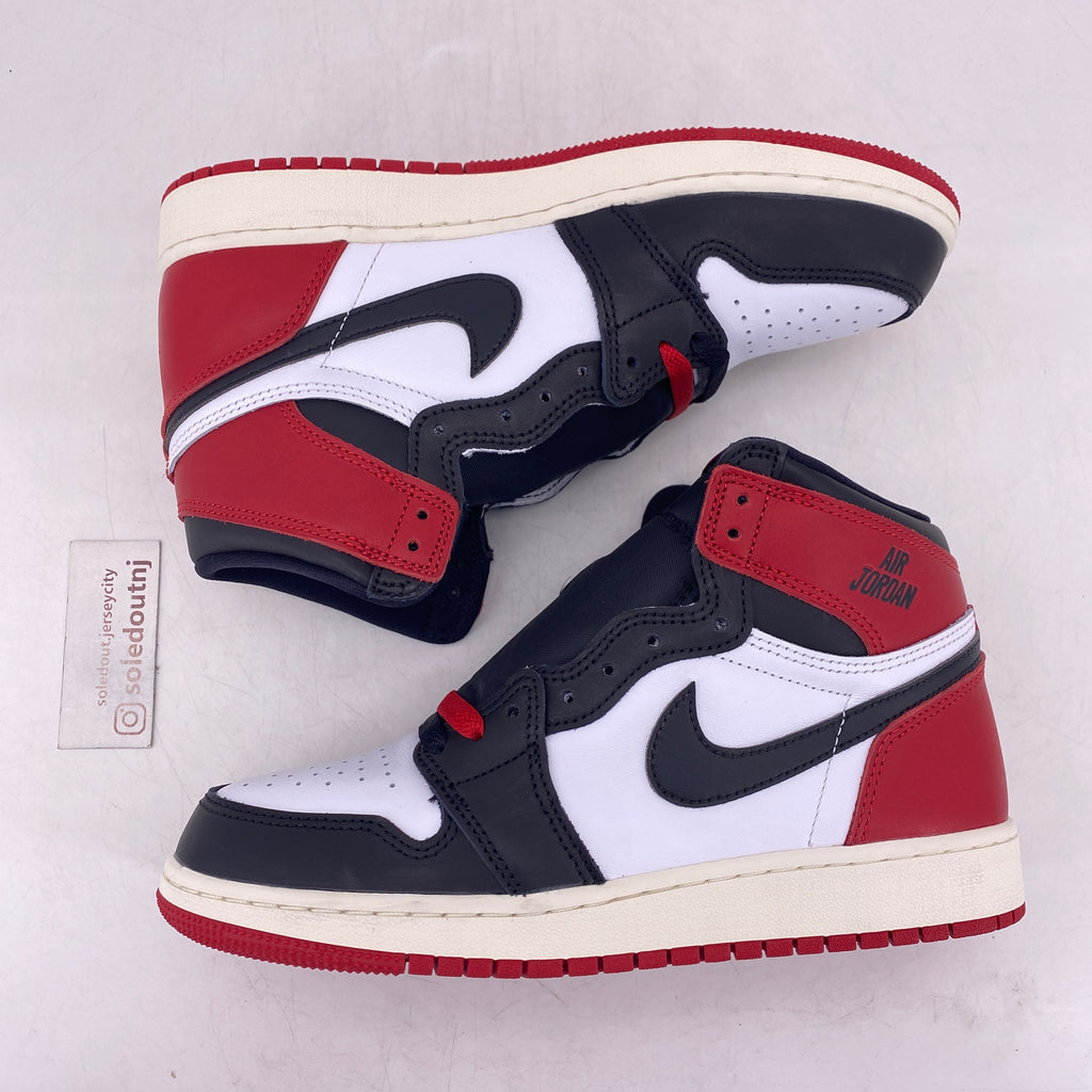 Air Jordan (GS) 1 Retro High OG "Black Toe Reimagined" 2025 New Size 6.5Y