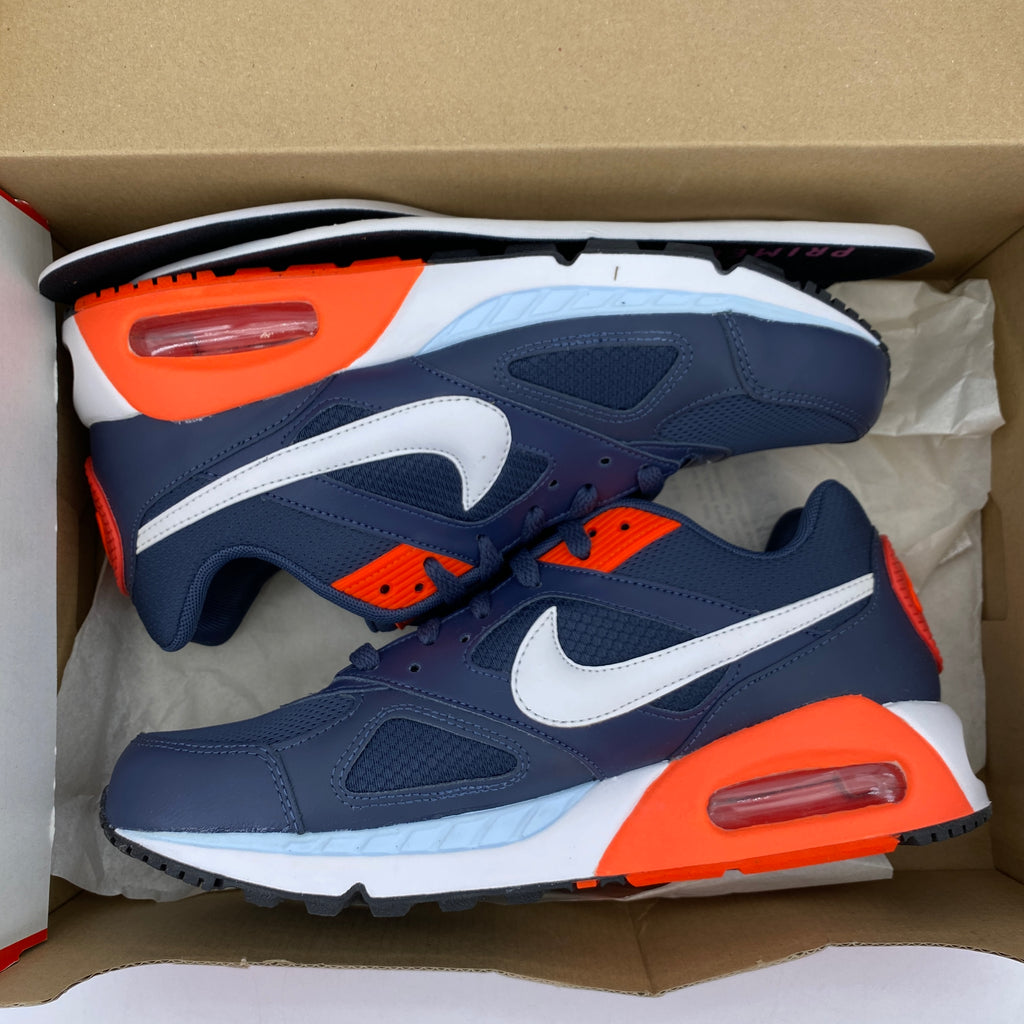 Nike (W) Air Max IVO "Blue Orange" 2017 Used Size 9W