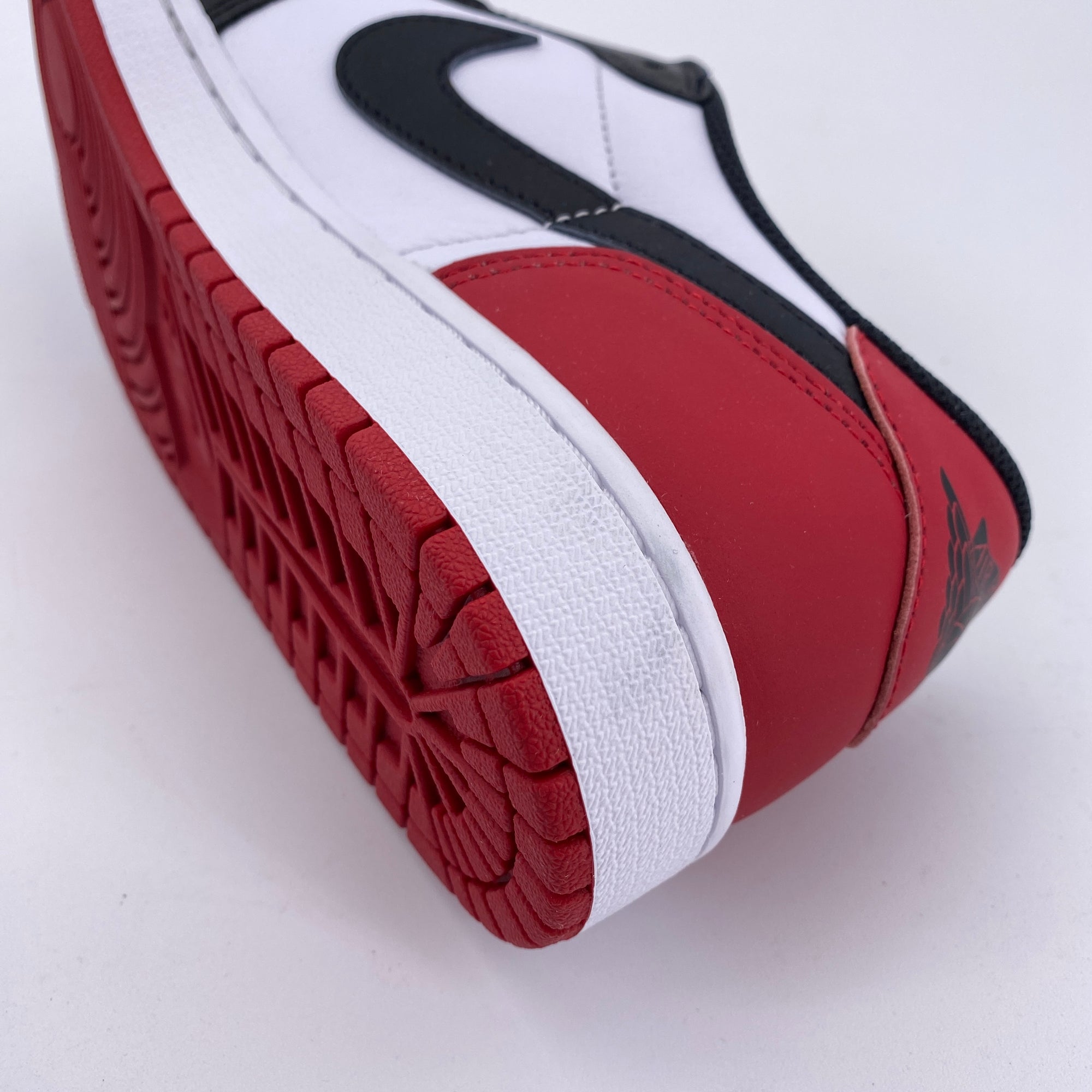 Air Jordan 1 Retro Low &quot;Black Toe&quot; 2023 New Size 9.5