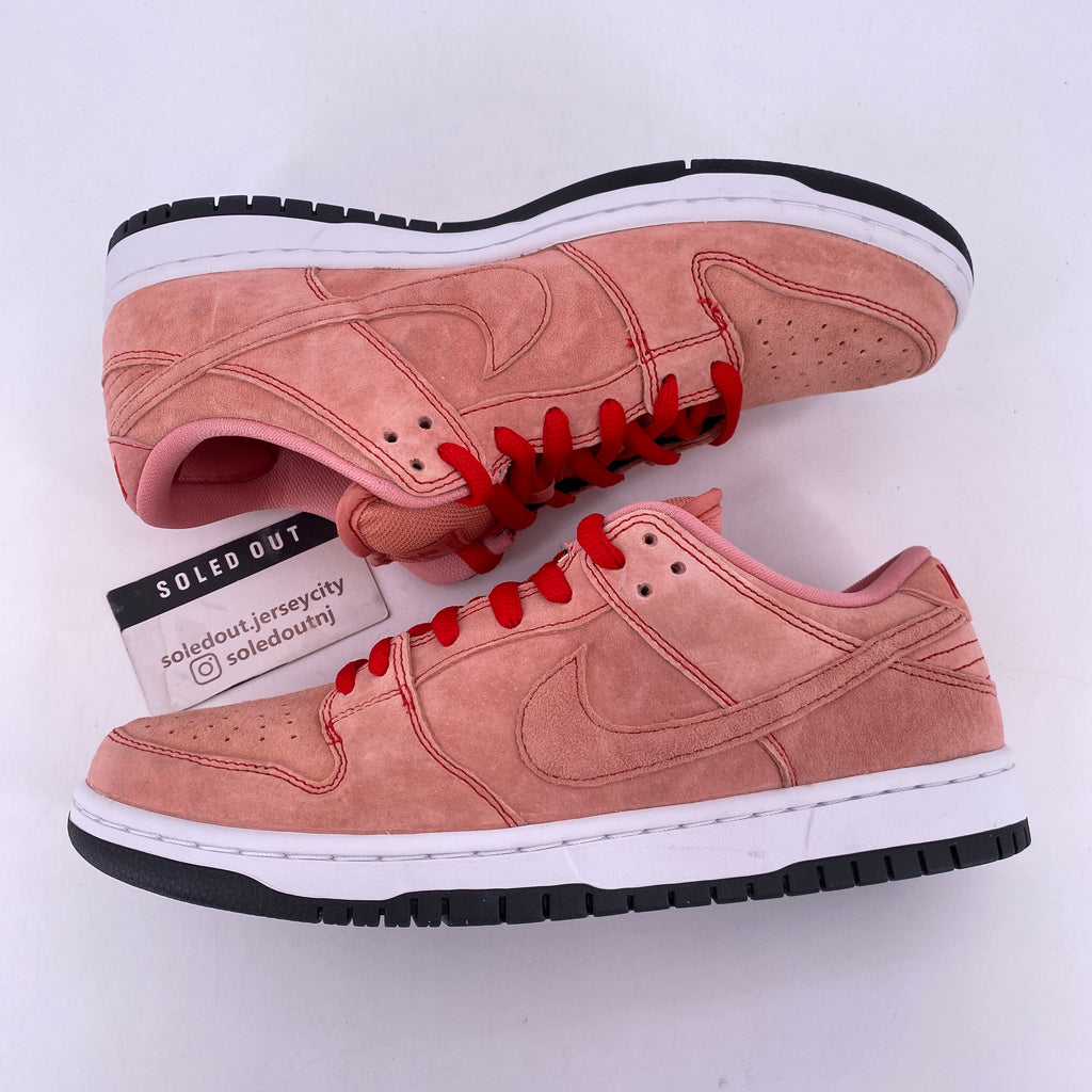 Nike SB Dunk Low "Pink Pig" 2021 New Size 9