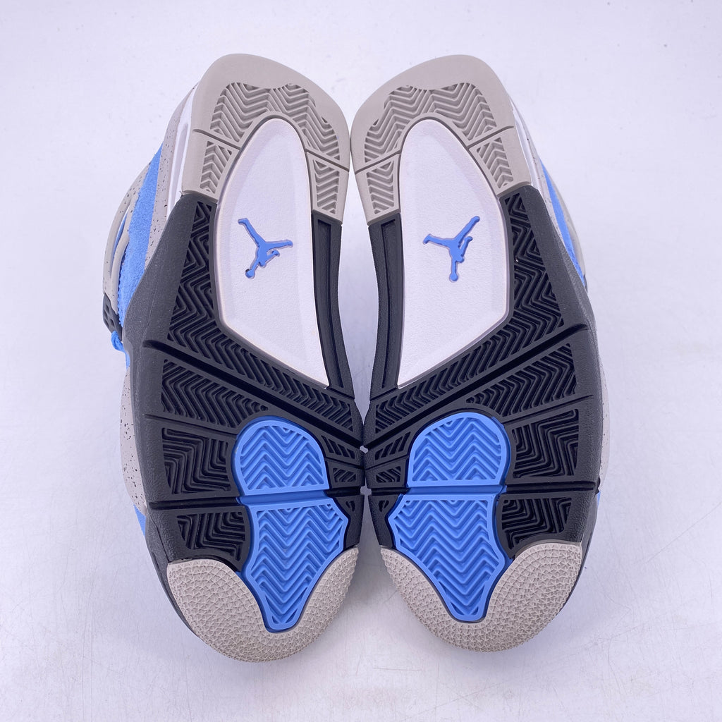 Air Jordan (GS) 4 Retro "University Blue" 2021 Used Size 6Y