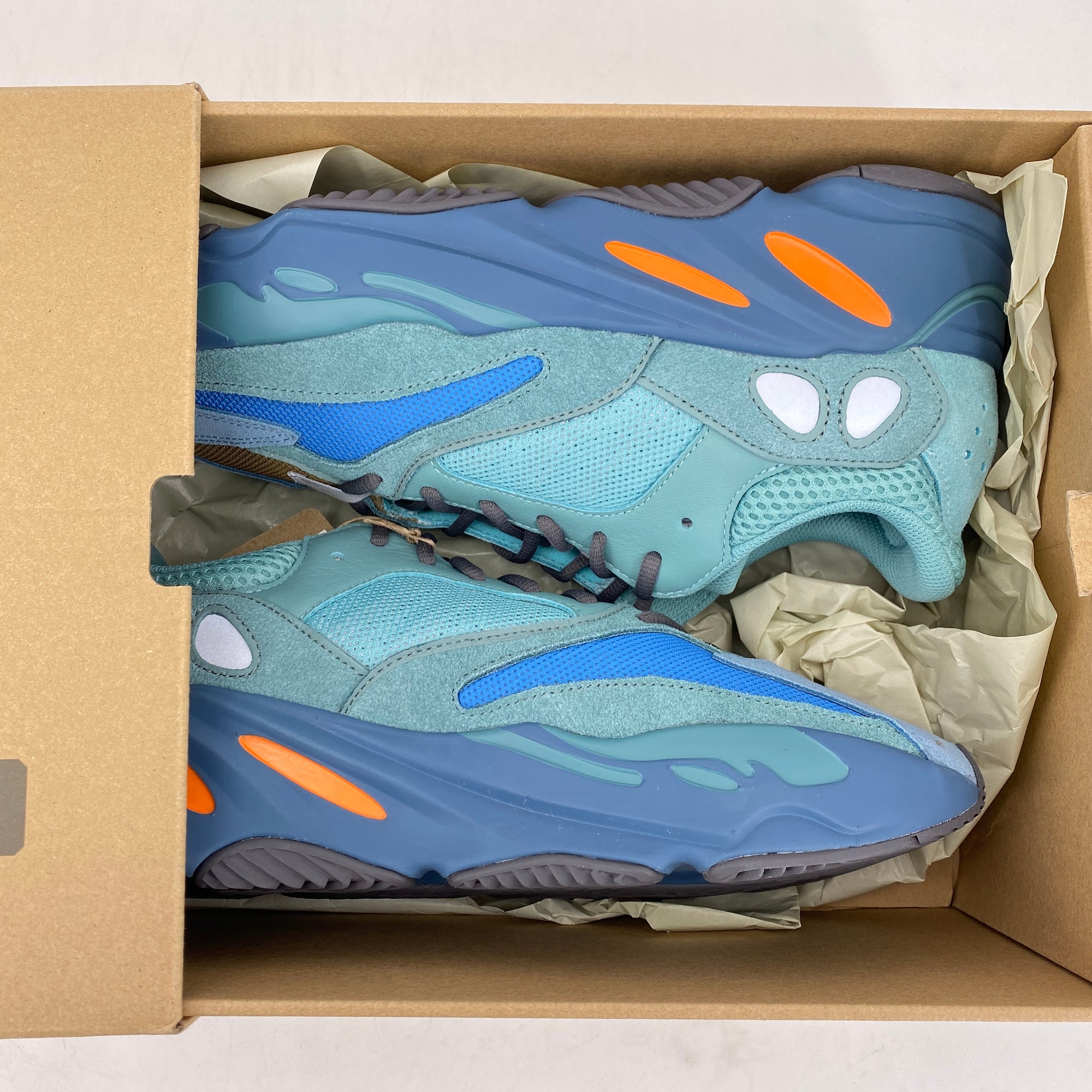 Yeezy 700 &quot;Faded Azure&quot; 2021 New Size 11.5