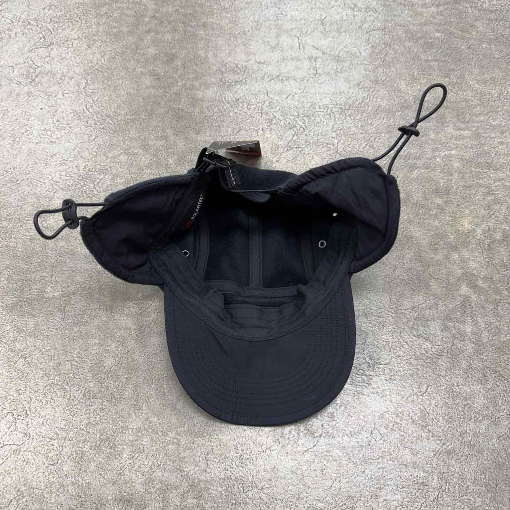 Supreme Strapback "POLARTEC" New Black Size OS