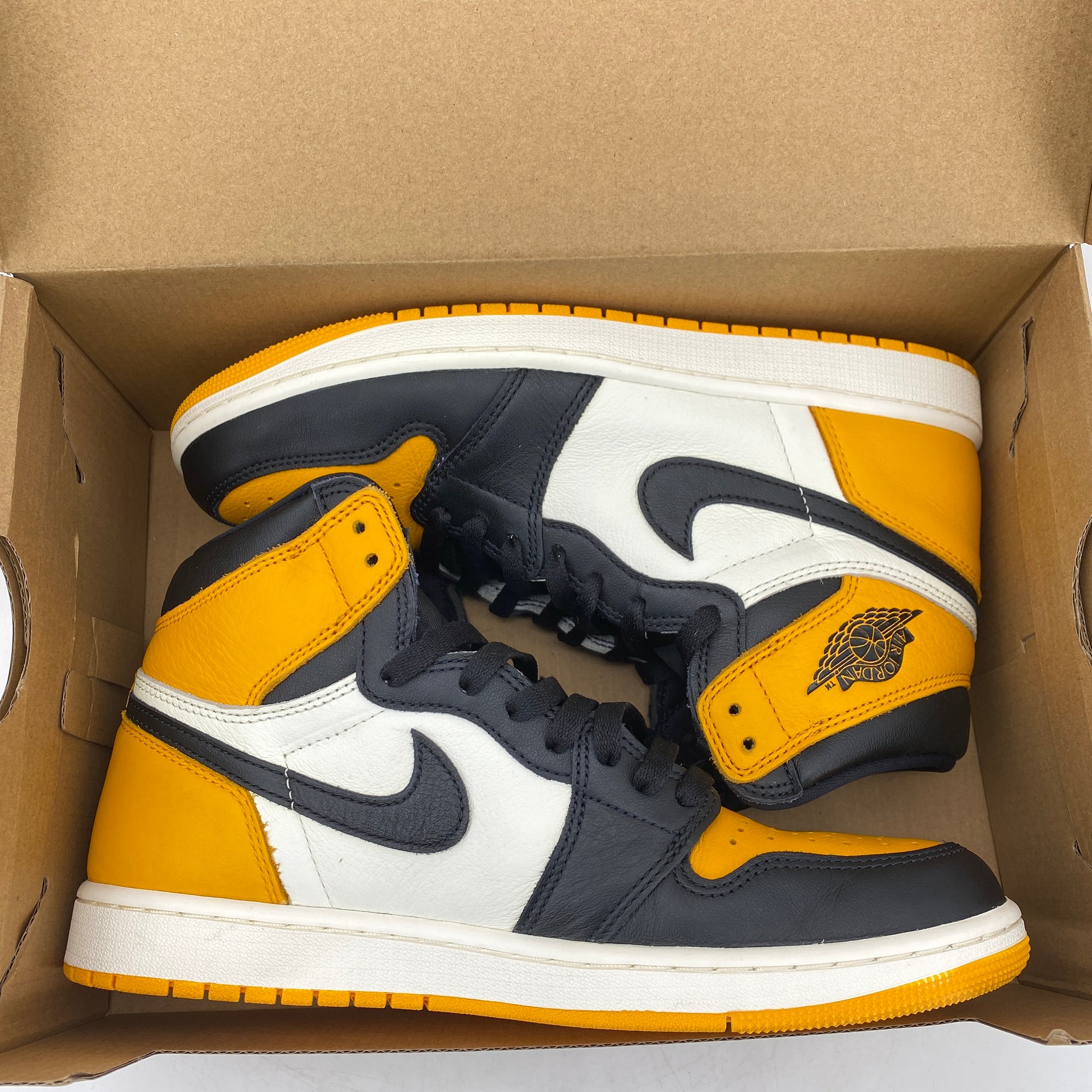 Air Jordan 1 Retro High OG &quot;Taxi&quot; 2022 Used Size 10