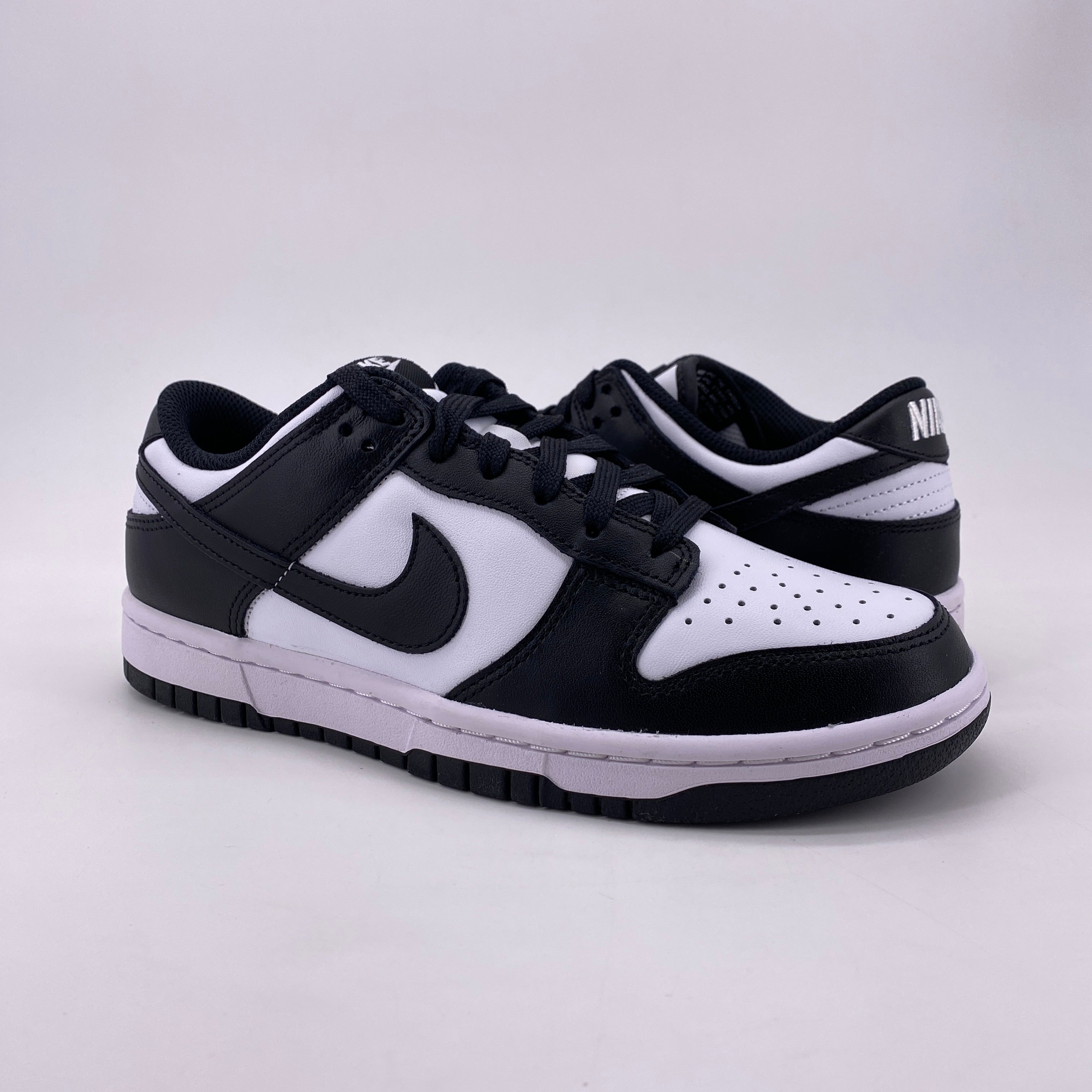 Nike (W) Dunk Low &quot;Black White&quot; 2021 New Size 7W