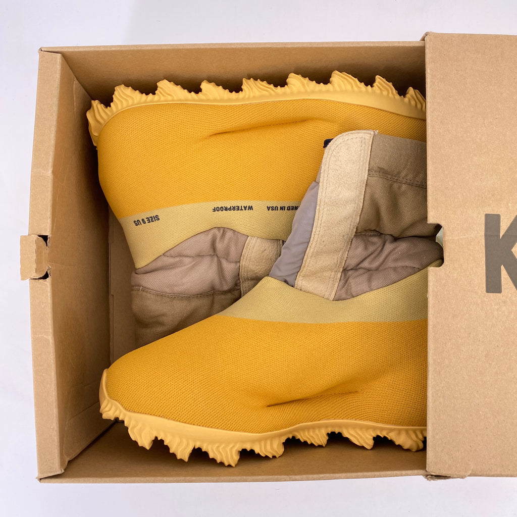 Yeezy Knit RNR BT "Sulfur" 2021 Used Size 9