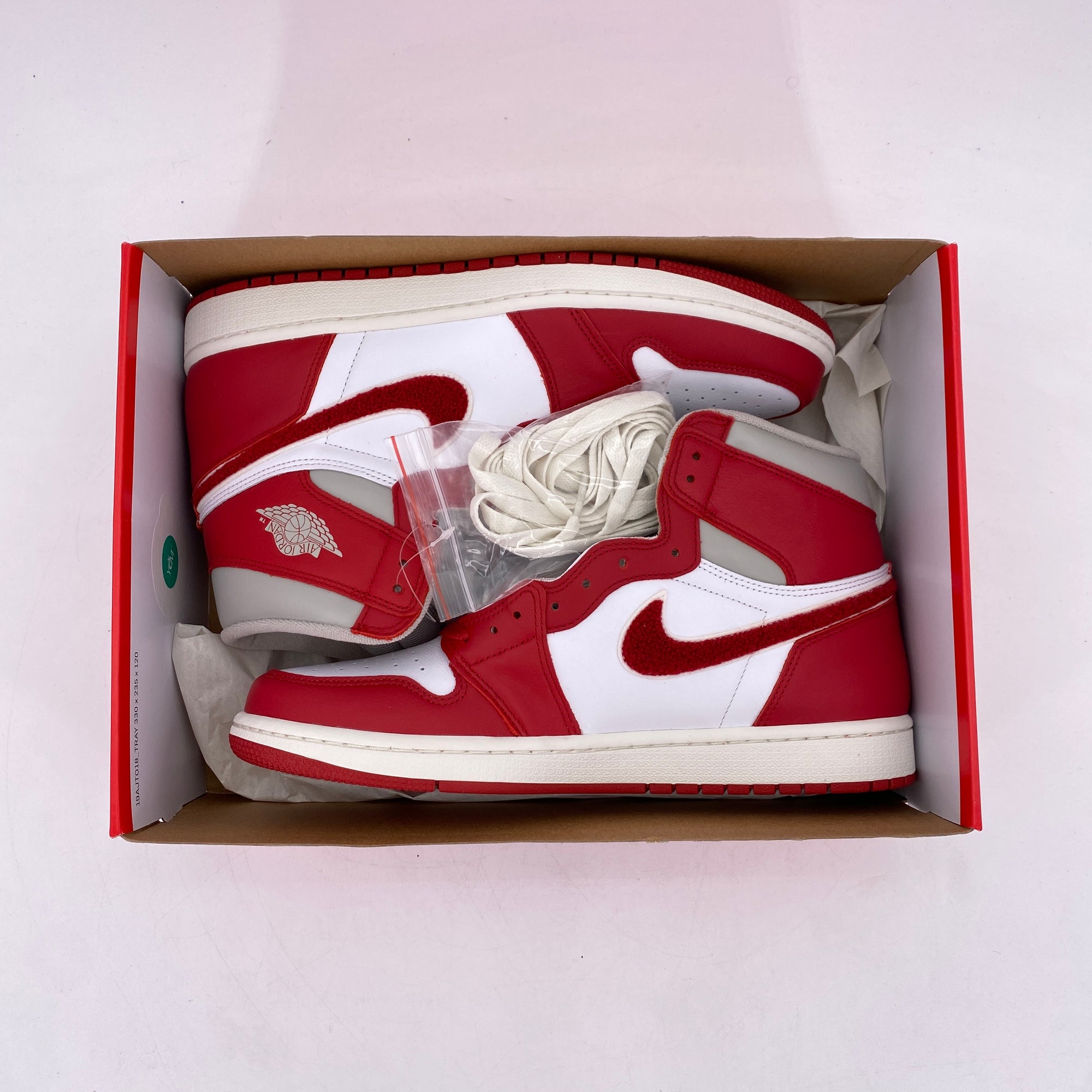 Air Jordan (W) 1 Retro High OG "Varsity Red" 2022 New Size 12W