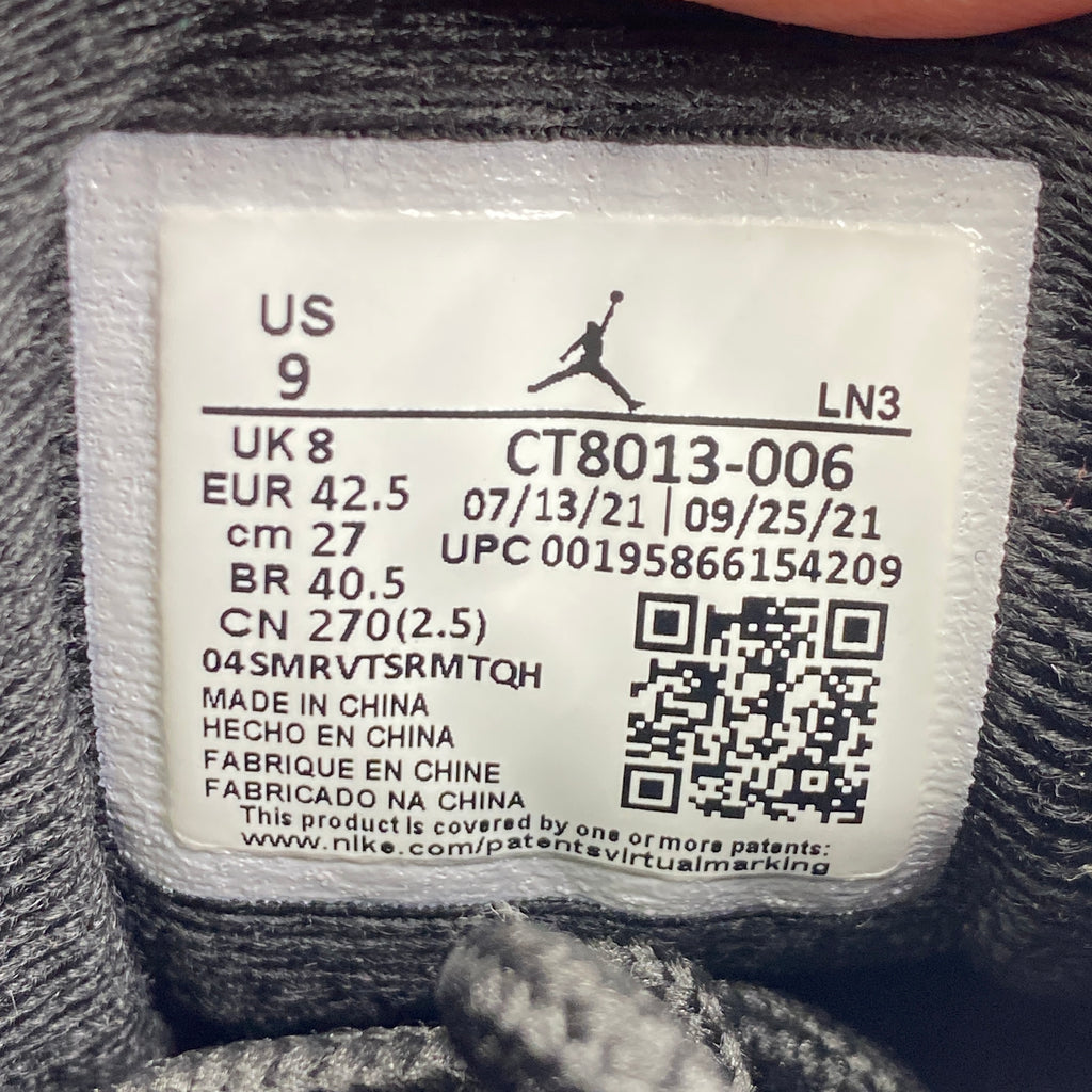 Air Jordan 12 Retro "Playoff" 2022 Used Size 9