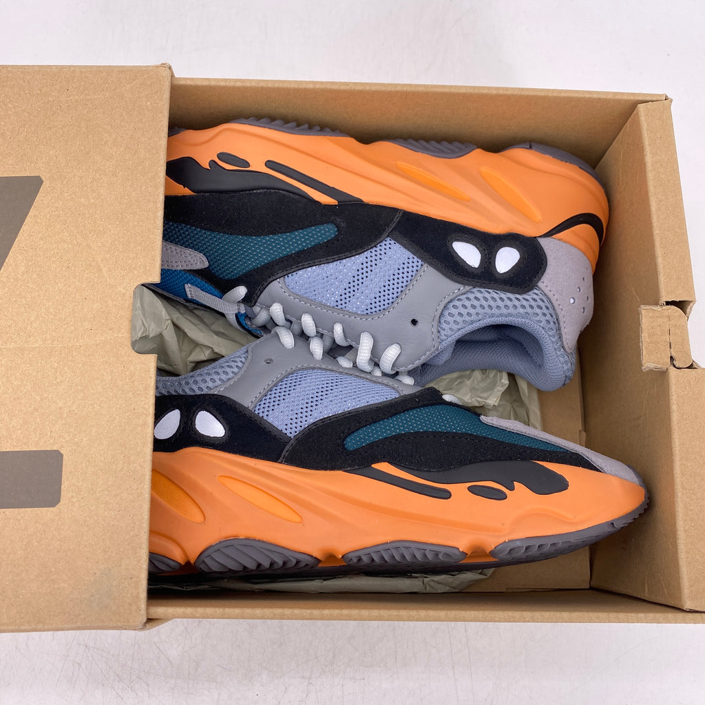 Yeezy 700 "Wash Orange" 2021 Used Size 6.5