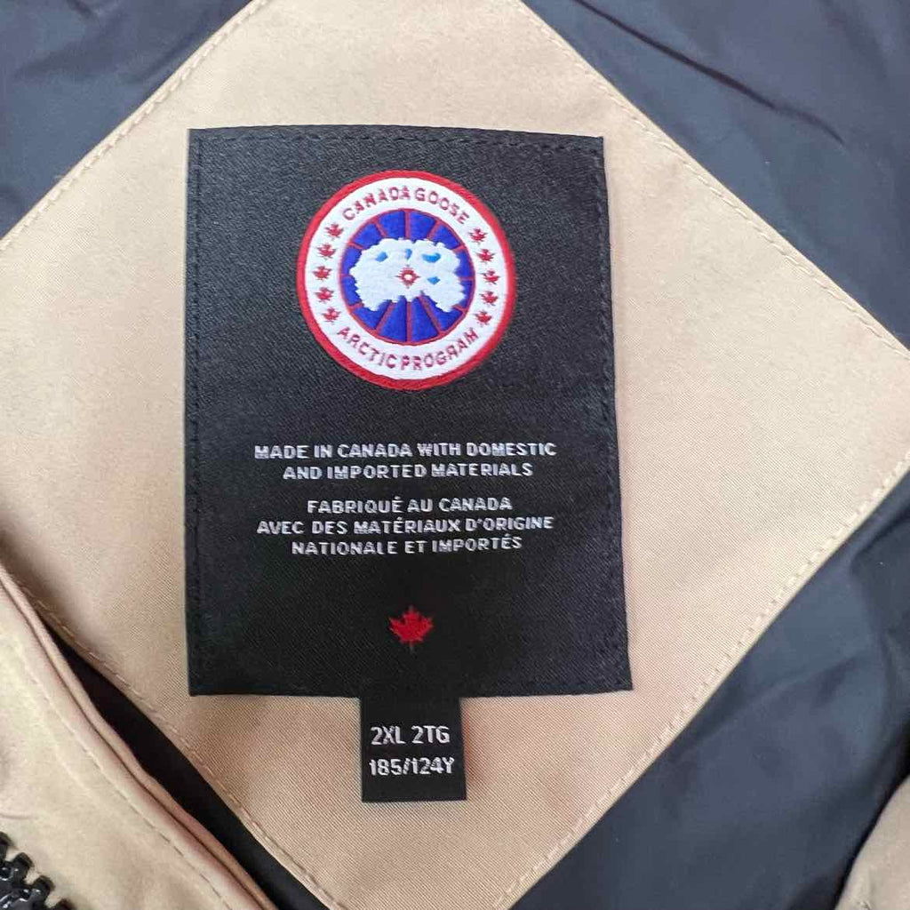 Canada Goose Vest Khaki Used Size 2XL