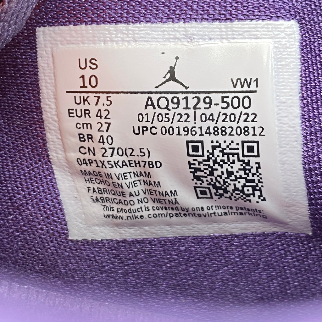 Air Jordan (W) 4 Retro "Canyon Purple" 2022 Used Size 10W