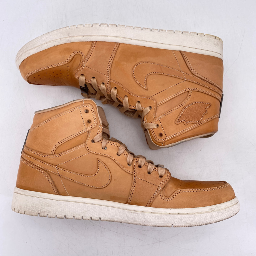 Air Jordan 1 Retro "Pinnacle Tan" 2015 Used Size 10.5