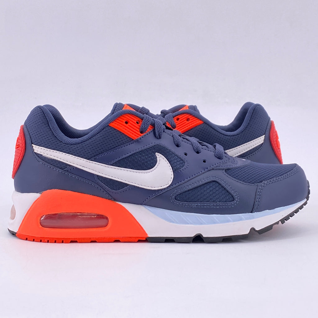 Nike (W) Air Max IVO "Blue Orange" 2017 Used Size 9W