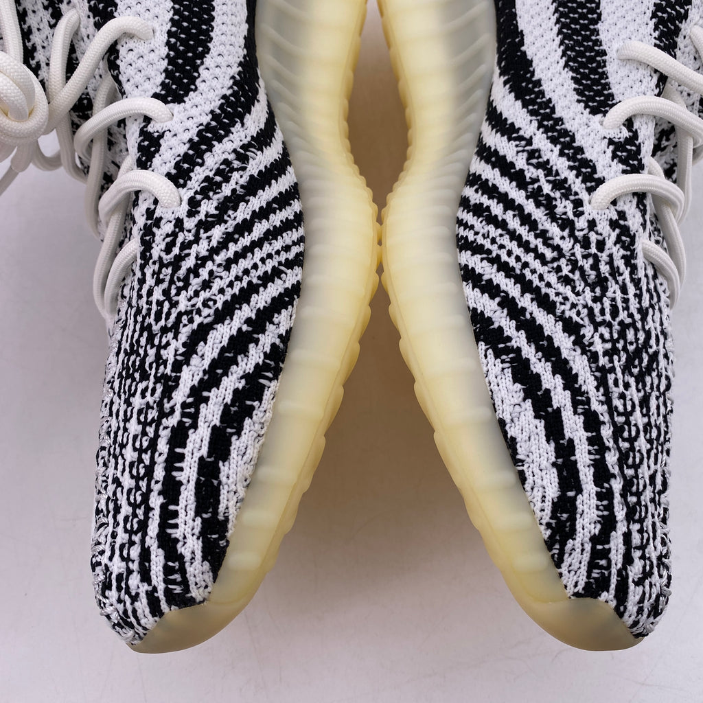 Yeezy 350 v2 "Zebra" 2017 New (Cond) Size 12