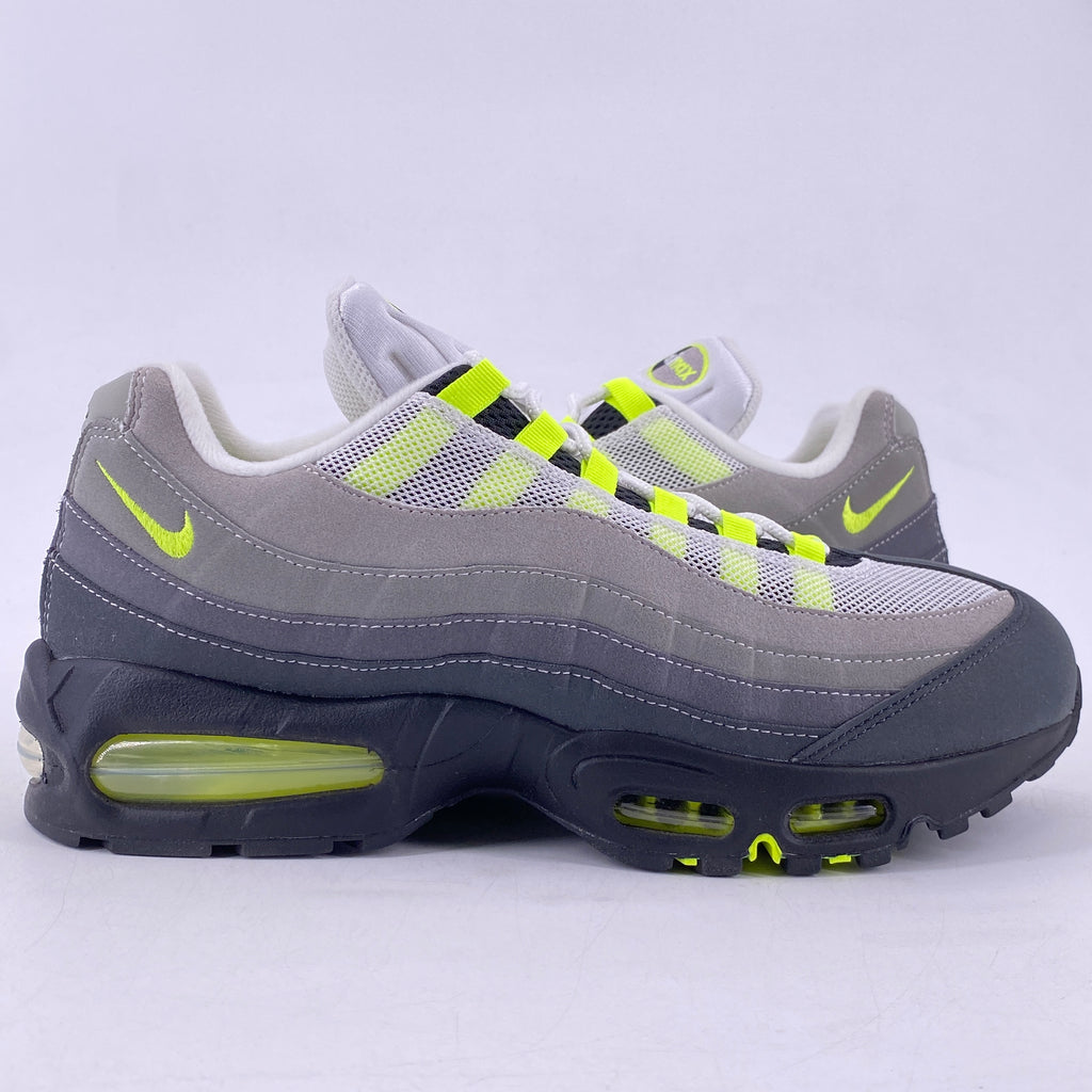 Nike (W) Air Max 95 "Neon" 2026 New Size 12W
