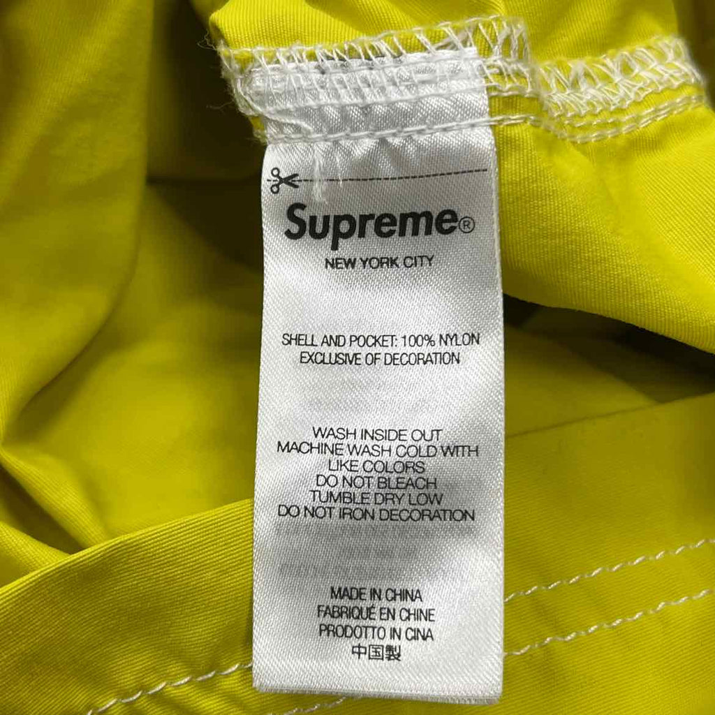 Supreme Shorts "RED LOGO" Yellow Used Size L