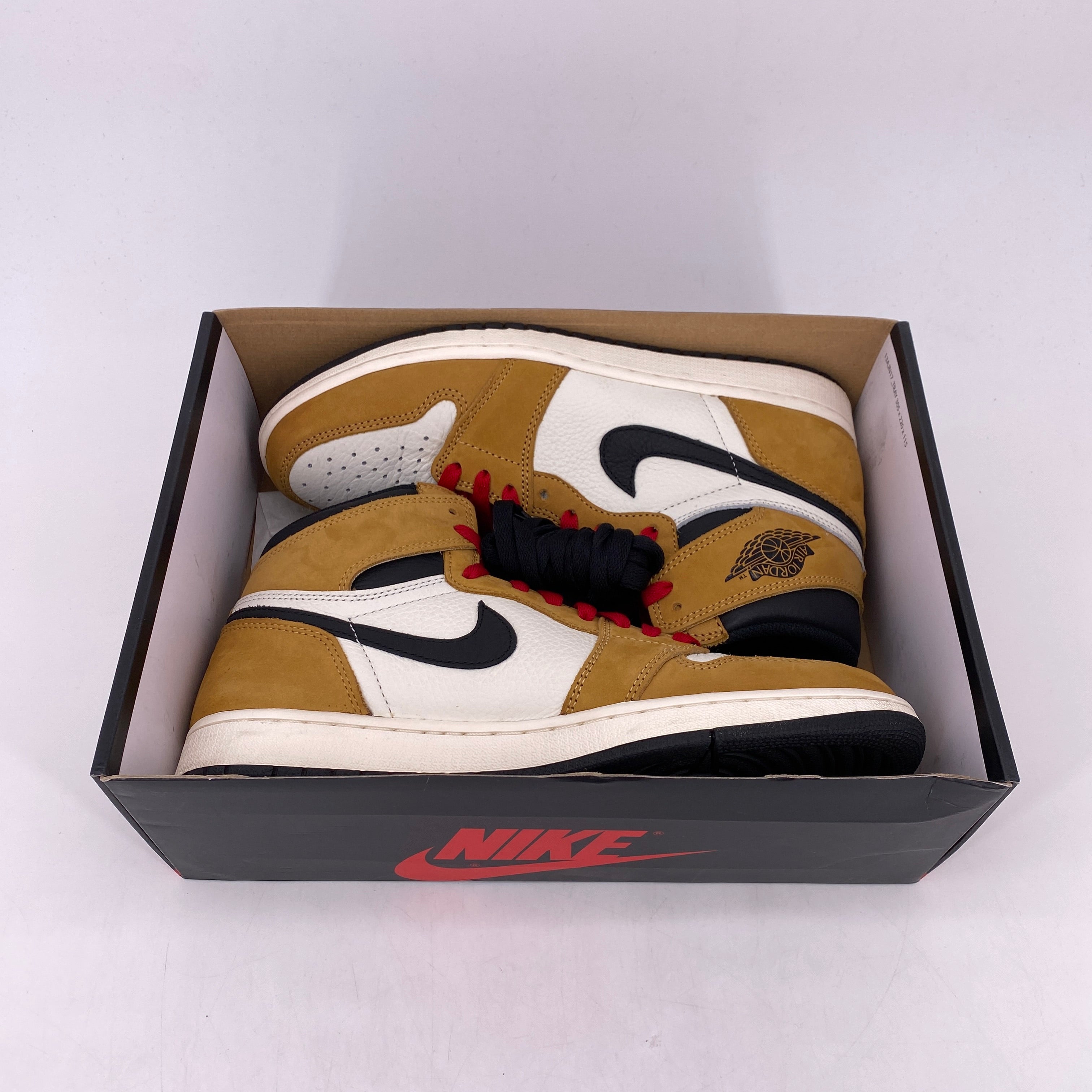 Air Jordan 1 Retro High OG &quot;Rookie Of The Year&quot; 2018 Used Size 9.5