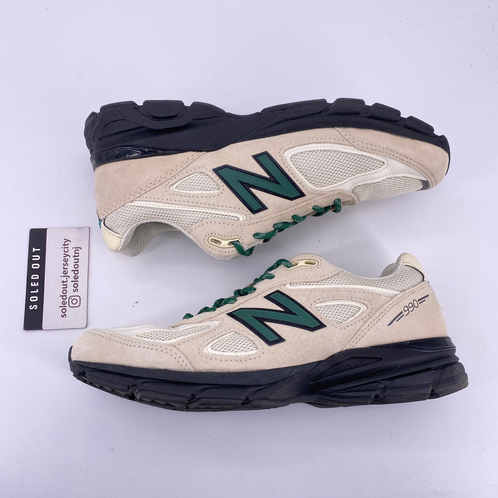 New Balance 990V4 "Teddy Santis Macadamia Nut" 2024 Used Size 9