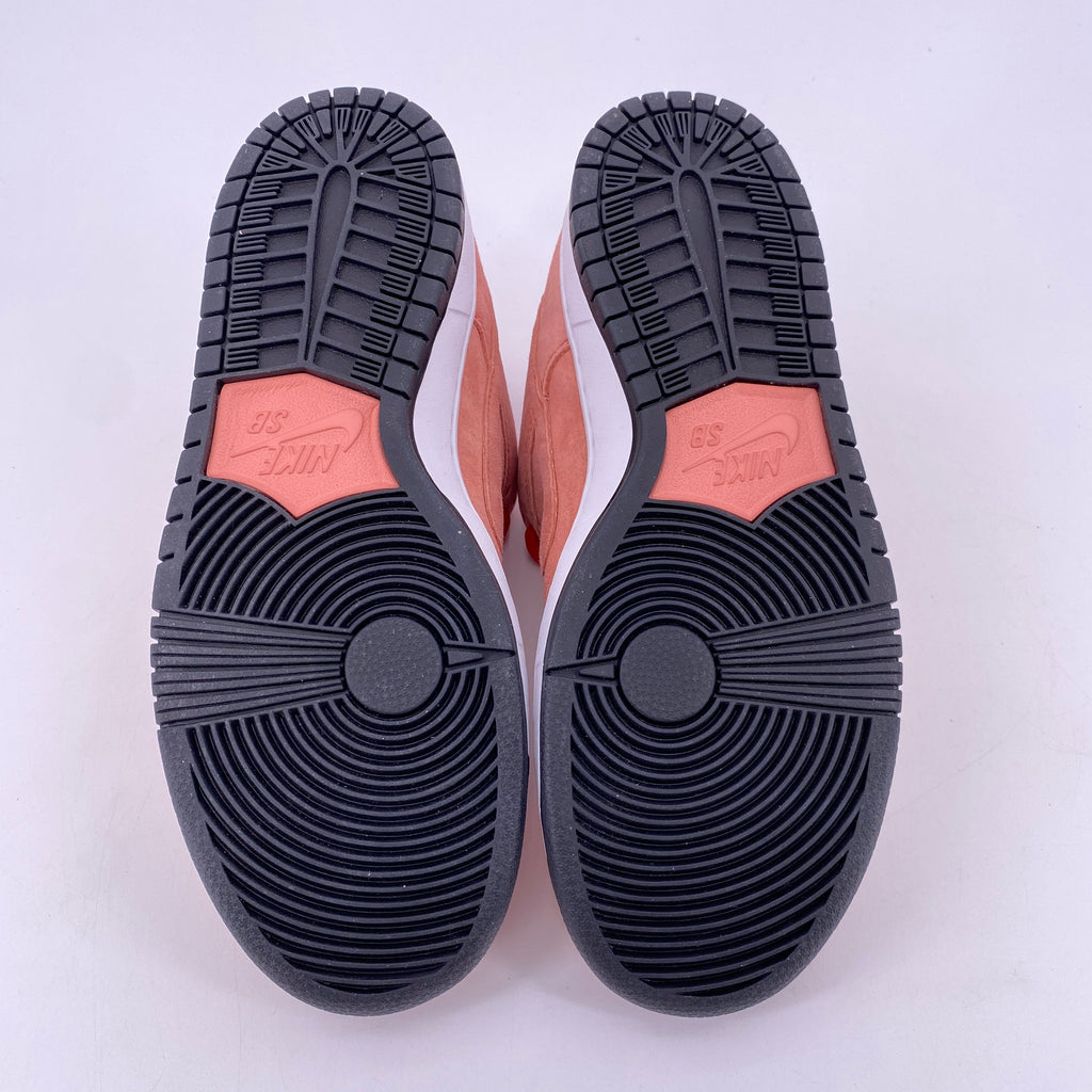 Nike SB Dunk Low "Pink Pig" 2021 New Size 9