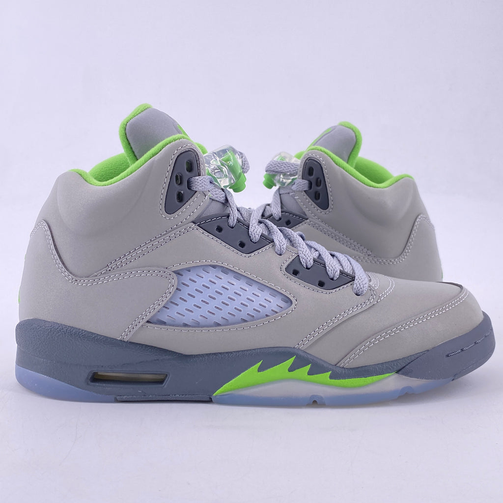 Air Jordan (GS) 5 Retro "Green Bean" 2022 Used Size 7Y
