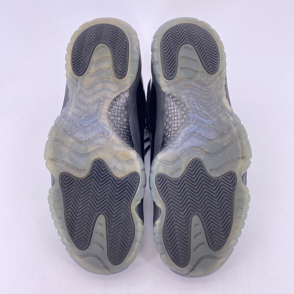 Air Jordan 11 Retro "Cap & Gown" 2018 Used Size 13