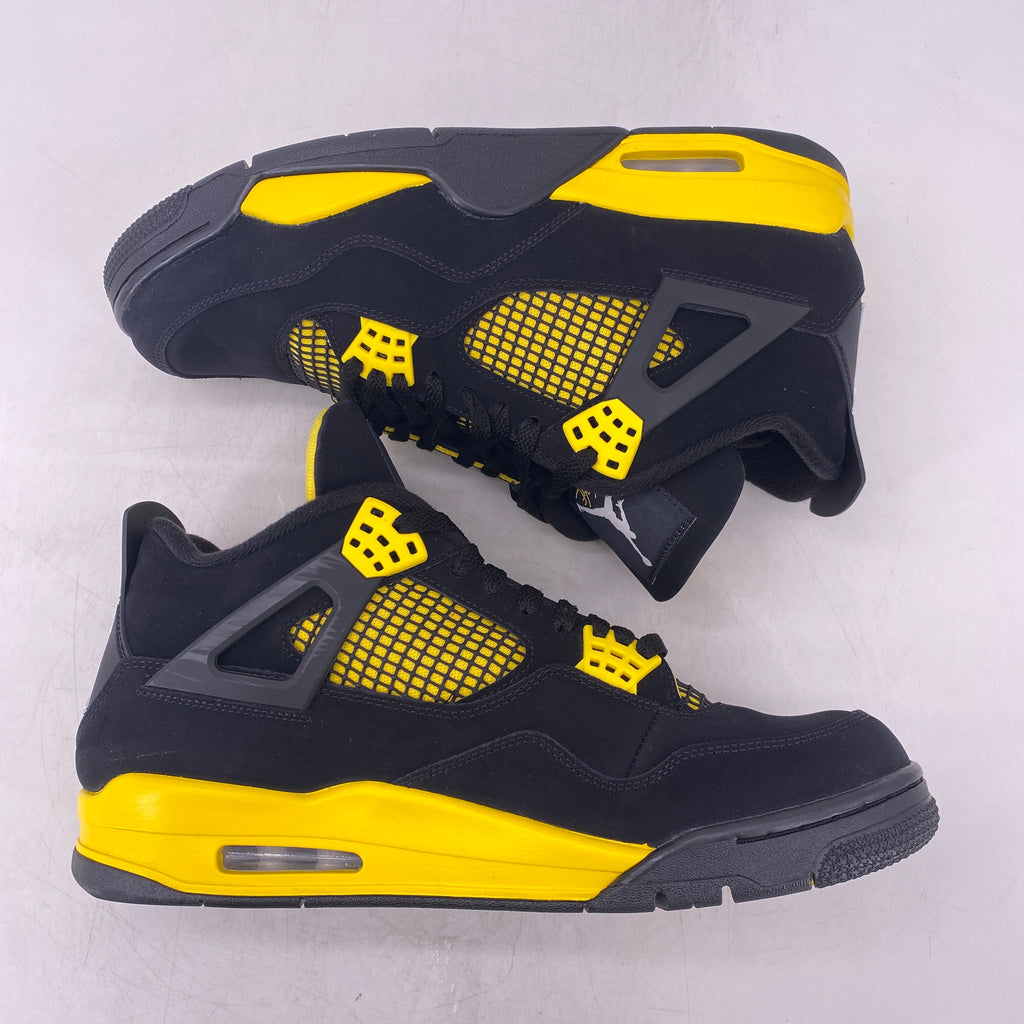 Air Jordan 4 Retro "Thunder" 2023 Used Size 11.5