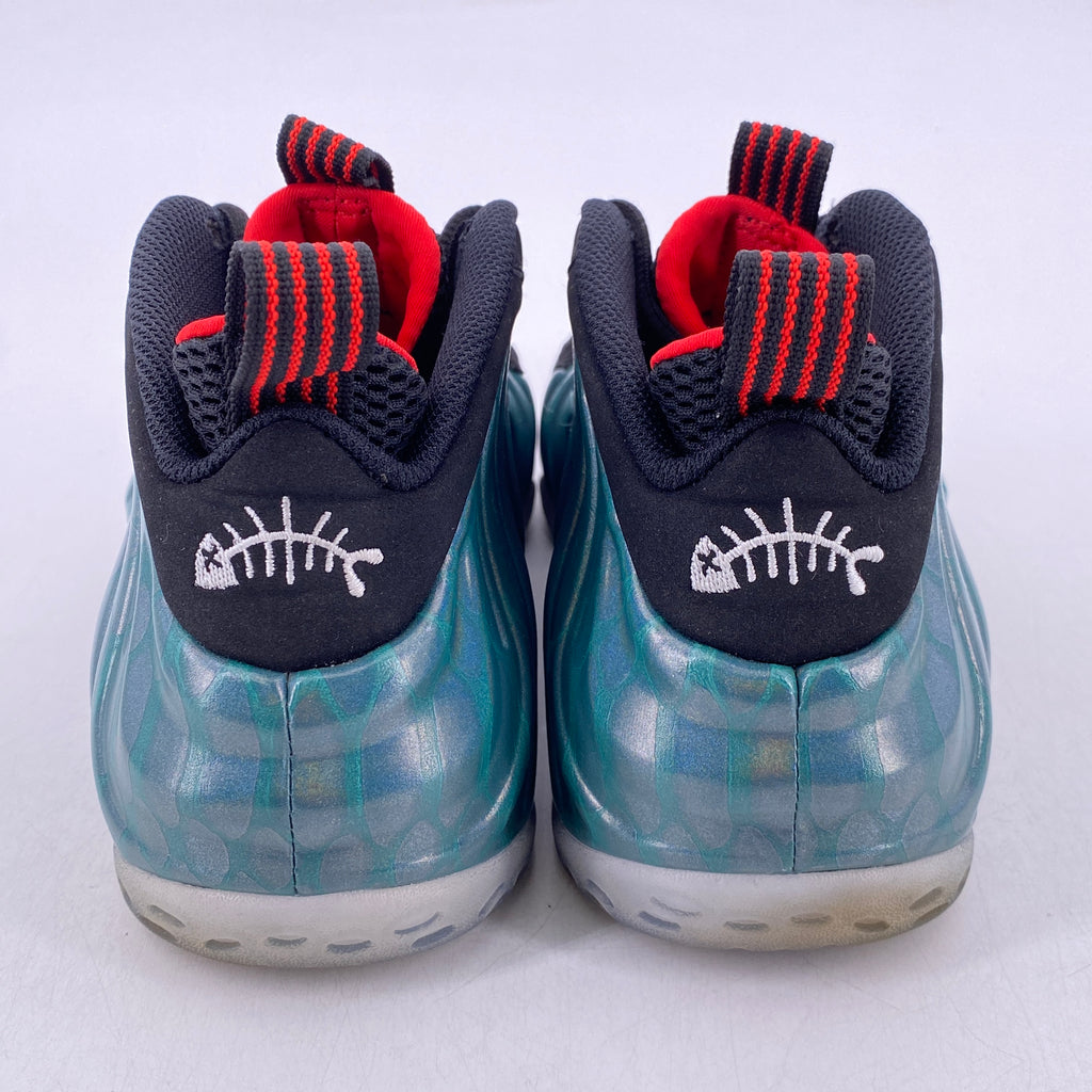 Nike Air Foamposite One "Gone Fishing" 2015 Used Size 7