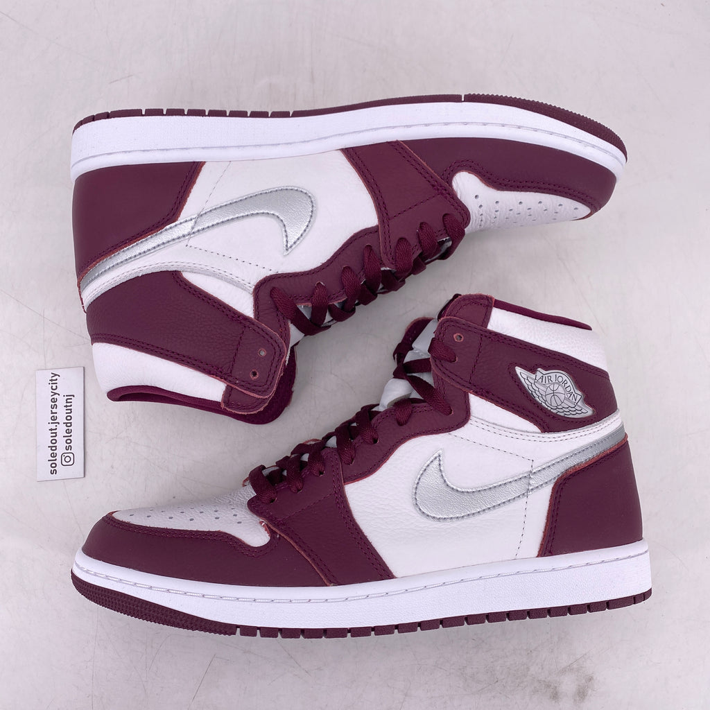 Air Jordan 1 Retro High OG "Bordeaux" 2021 New Size 10