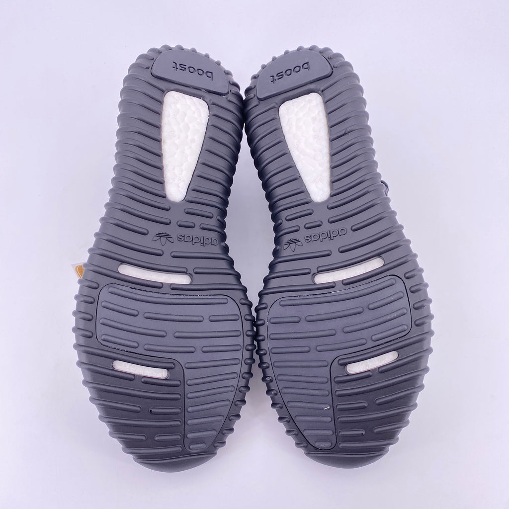 Yeezy 350 "Pirate Black" 2023 New Size 11