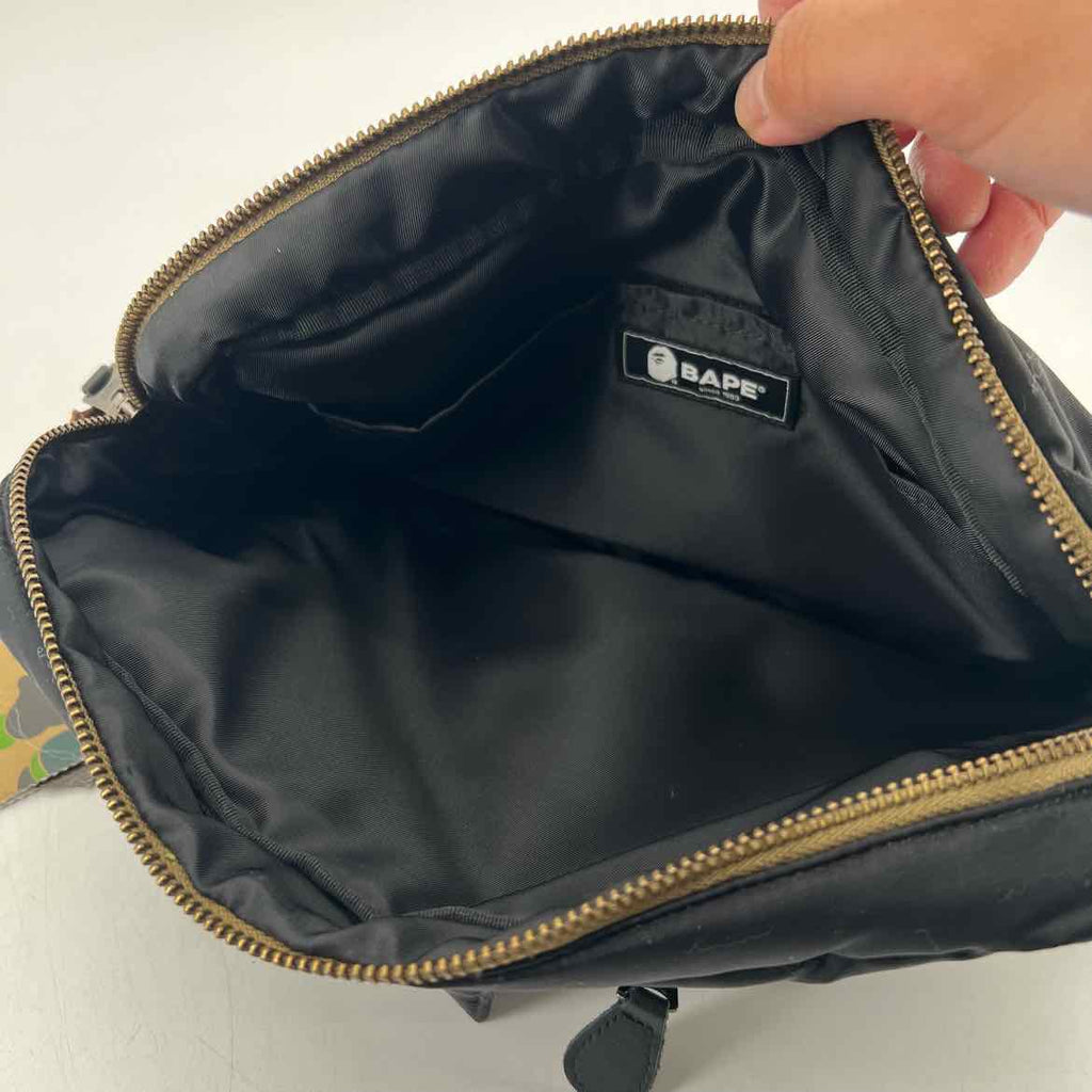 Bape Shoulder Bag "PADDED" Used Black Size OS