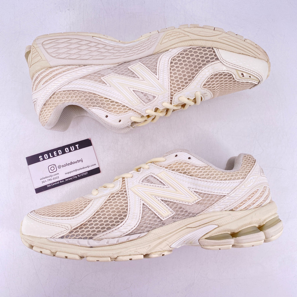 New Balance 860v2 "Ald White" 2024 Used Size 9.5