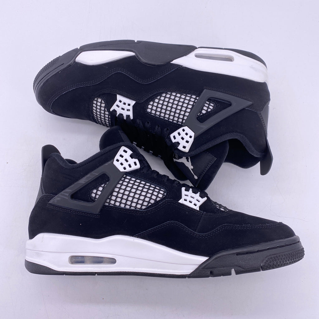 Air Jordan 4 Retro "White Thunder" 2024 Used Size 11