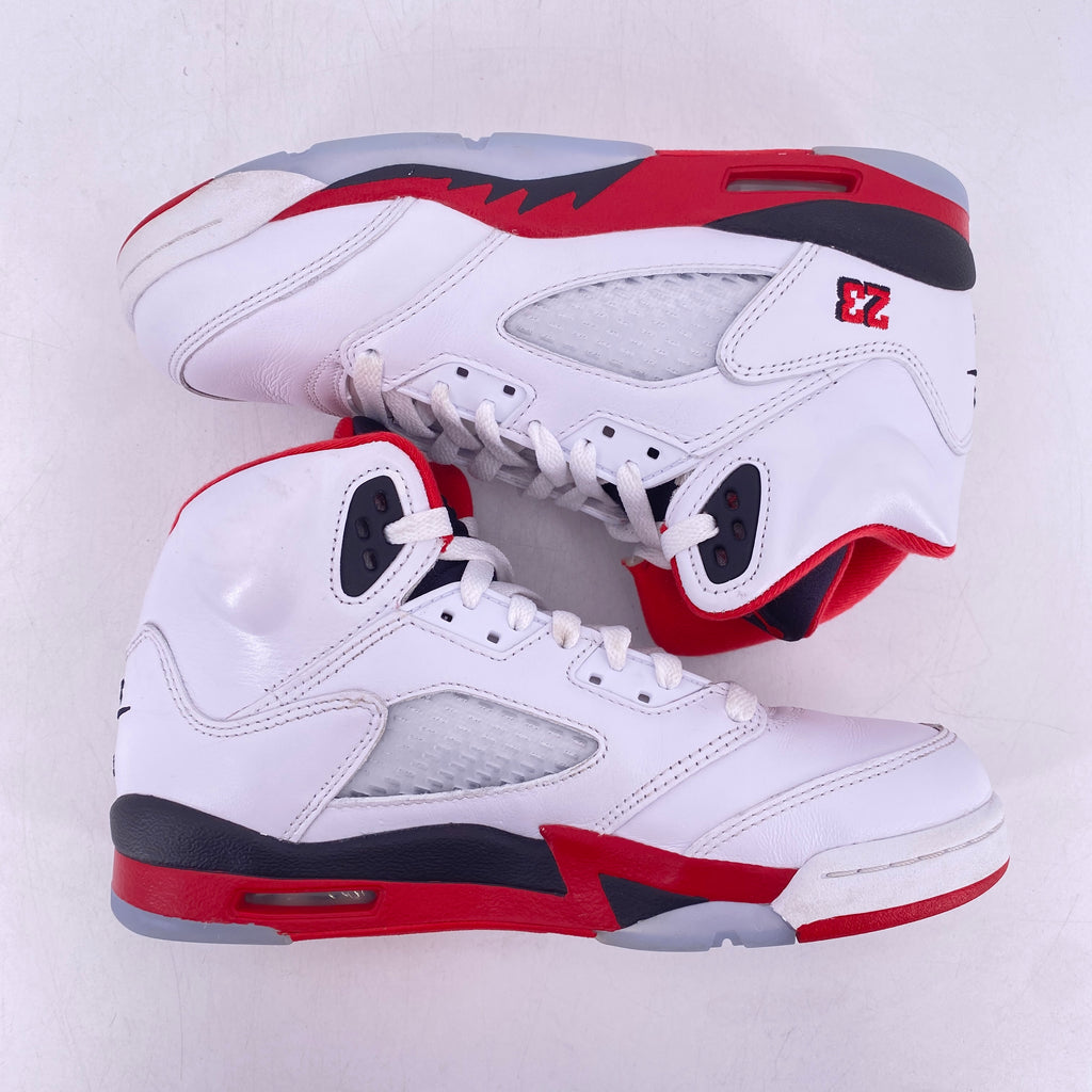 Air Jordan (GS) 5 Retro "Fire Red Black Tongue" 2025 Used Size 6Y
