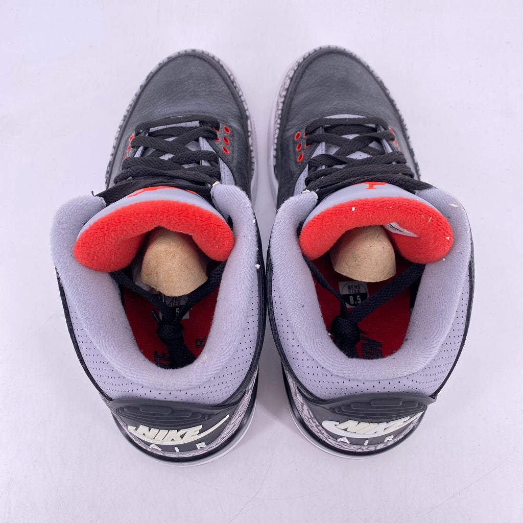 Air Jordan 3 Retro "Black Cement" 2018 Used Size 8.5