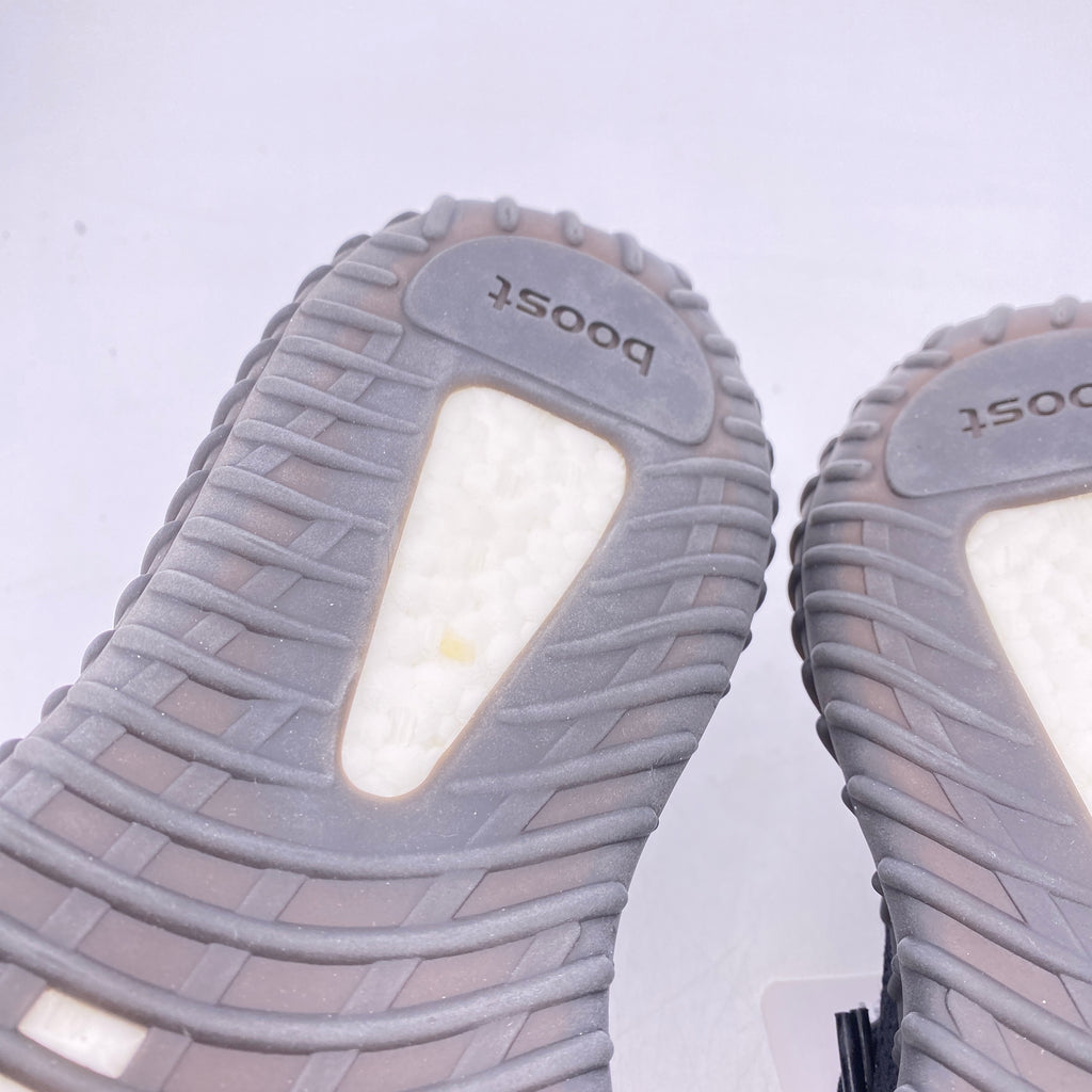 Yeezy 350 v2 "Oreo" 2016 New Size 9.5
