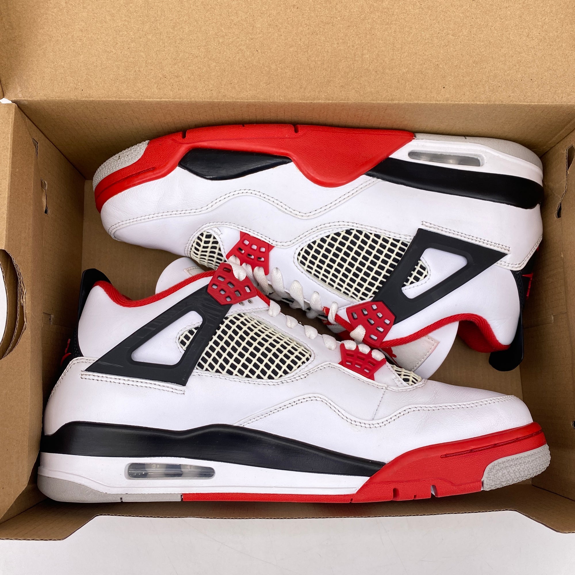 Air Jordan 4 Retro &quot;Fire Red&quot; 2020 Used Size 10.5