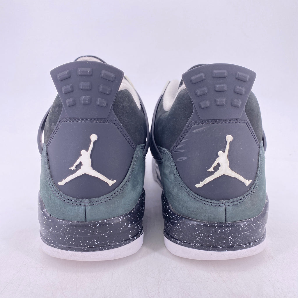 Air Jordan 4 Retro "Fear" 2024 Used Size 12