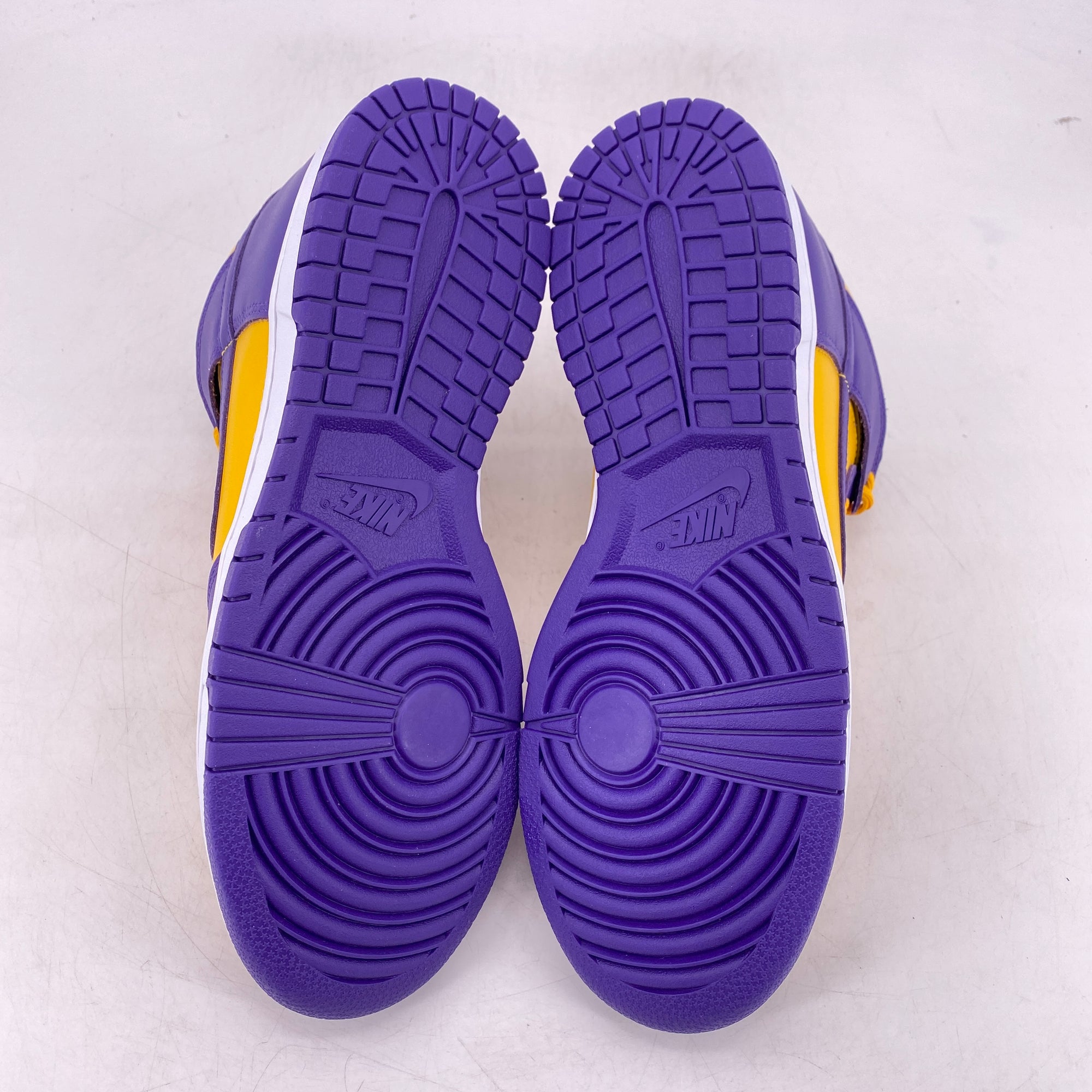 Nike Dunk High &quot;Lakers&quot; 2022 New Size 9