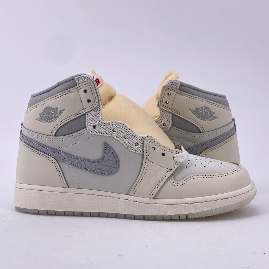 Air Jordan (GS) 1 Retro High OG "Sail University Red" 2025 New Size 6.5Y