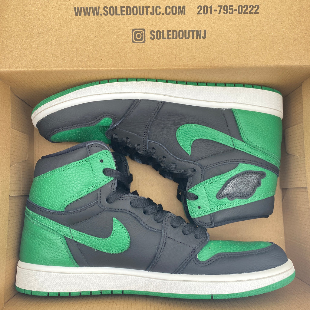 Air Jordan 1 Retro High OG "Pine Green Black" 2020 Used Size 10