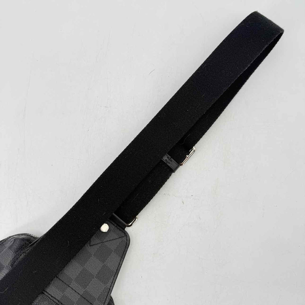 Louis Vuitton SLING BAG "DAMIER GRAPHITE" Used Black Size OS