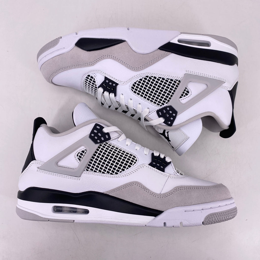 Air Jordan 4 Retro "Military Black" 2022 New Size 11.5