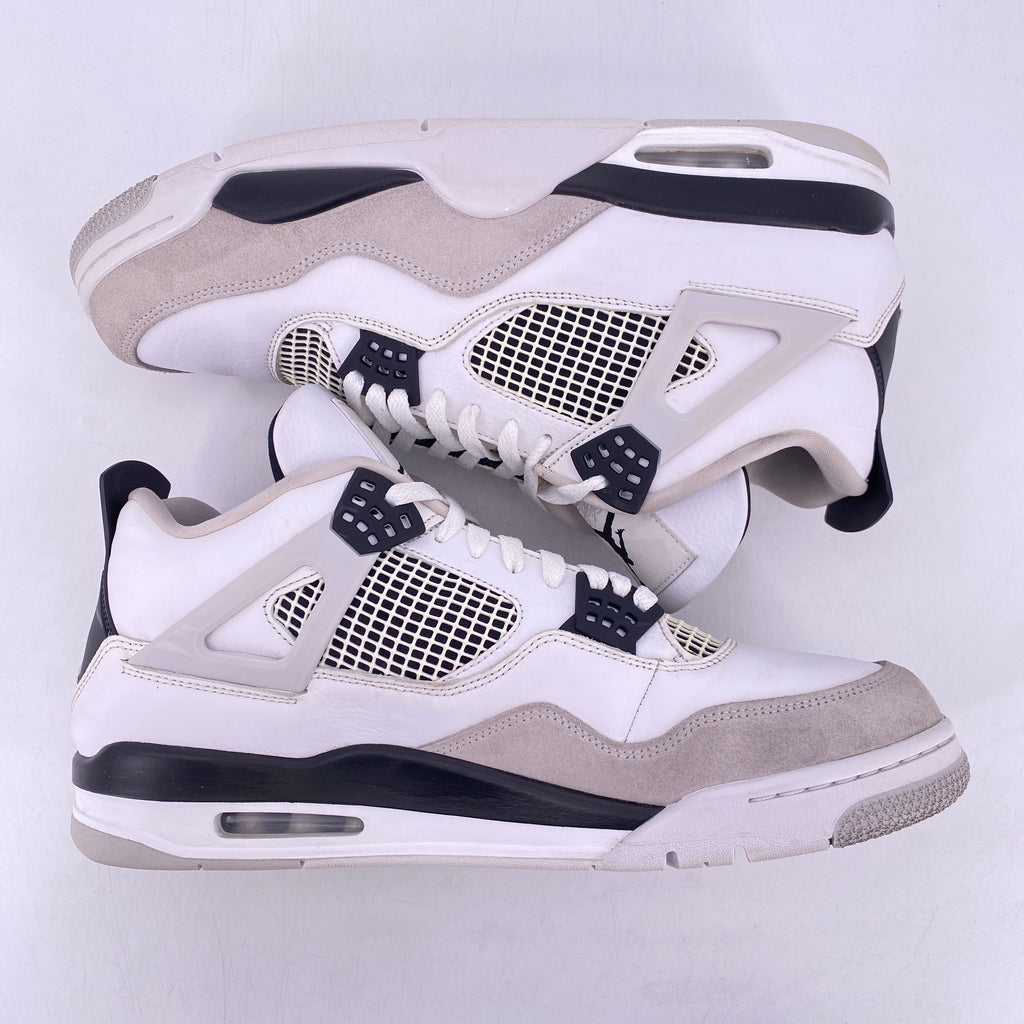 Air Jordan 4 Retro "Military Black" 2022 Used Size 14