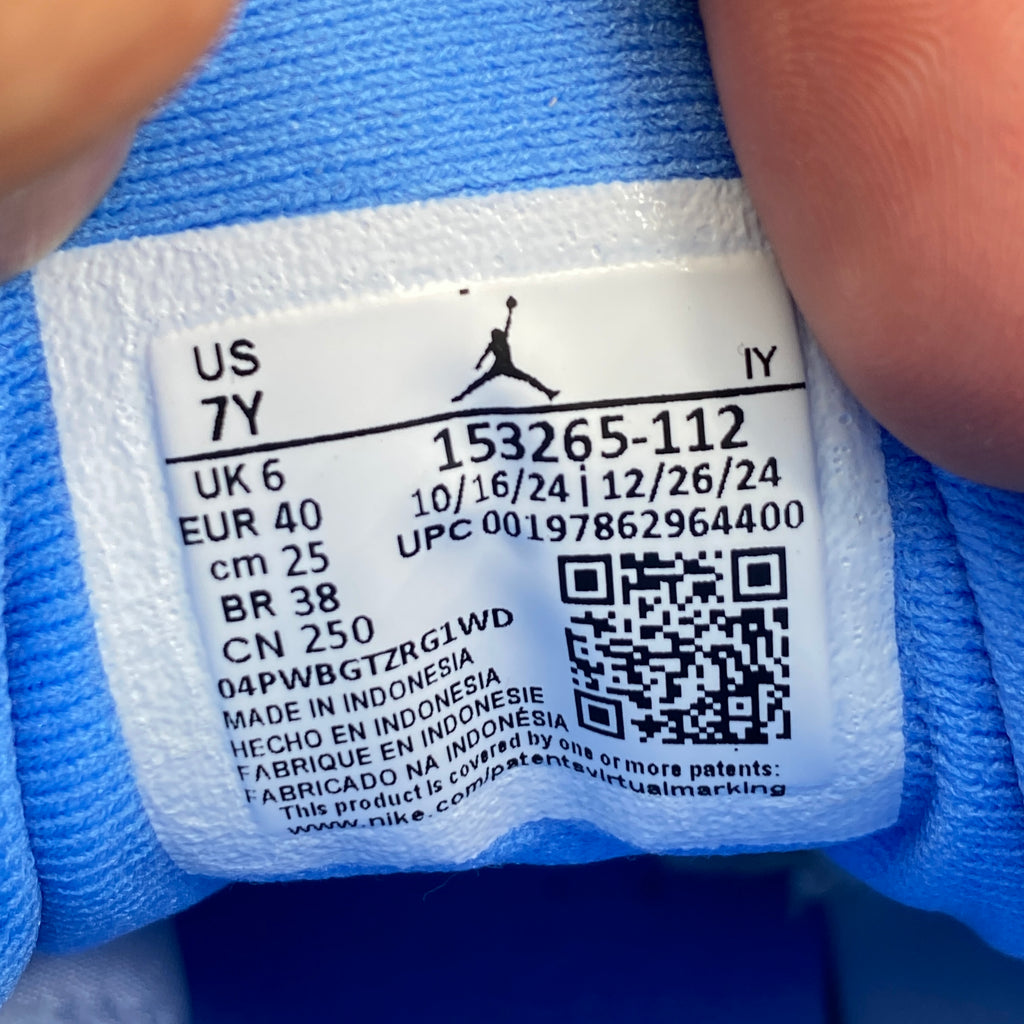 Air Jordan (GS) 12 Retro "Melo" 2025 Used Size 7Y
