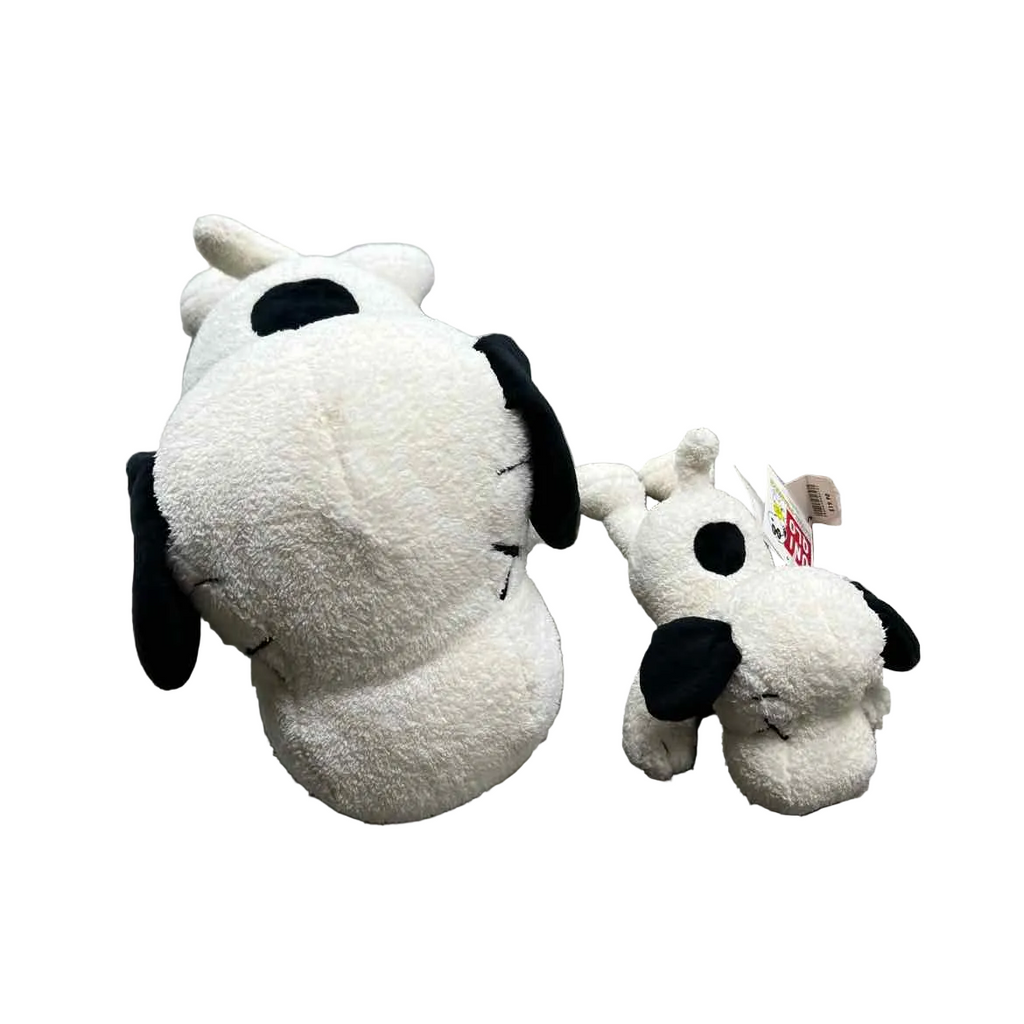 KAWS Plush "KAWS X PEANUTS SNOOPY" Used White Size S/M