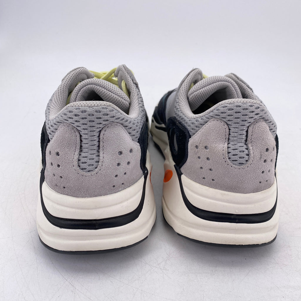 Yeezy 700 "Waverunner" 2023 Used Size 7.5
