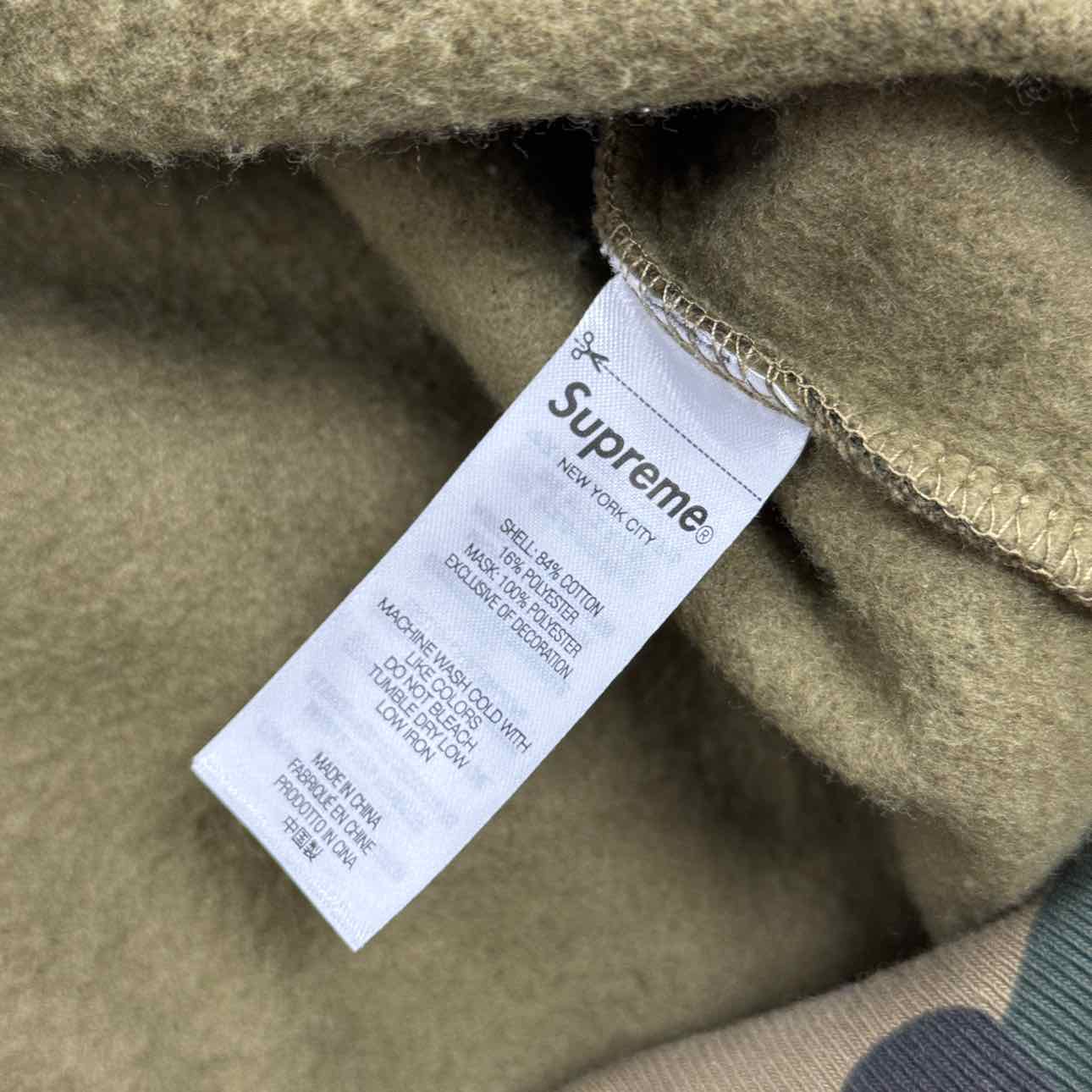 Supreme Zip Up &quot;DOUBLE HOOD FACEMASK&quot; Camo Used Size 2XL